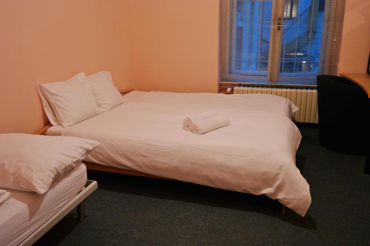 Hotel Praha Club Bed & Breakfast Exterior photo
